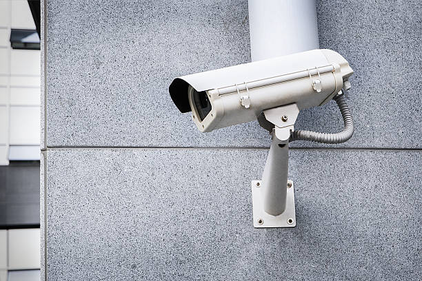 Seguridad y control de accesos